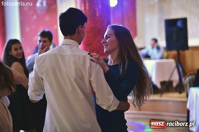 Zdjęcie w galerii na portalu naszraciborz.pl: Bal sportowców - fotorelacja i zdjęcia grupowe wiadomości z regionu