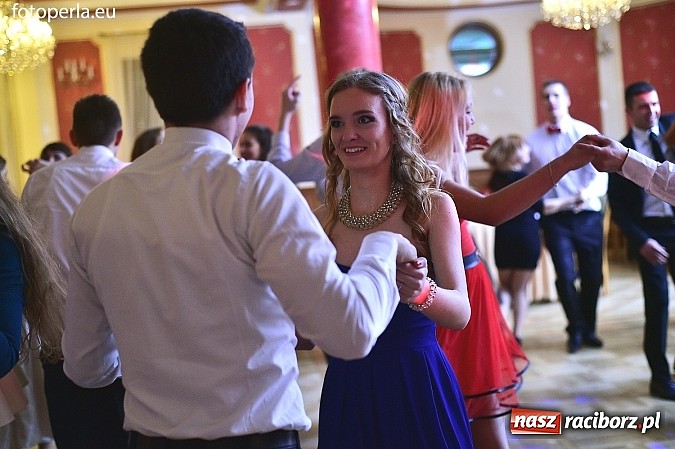 Zdjęcie w galerii na portalu naszraciborz.pl: Bal sportowców - fotorelacja i zdjęcia grupowe wiadomości z regionu