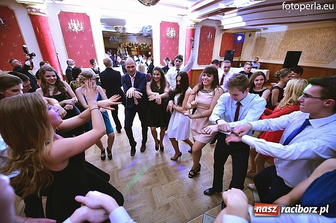 Zdjęcie w galerii na portalu naszraciborz.pl: Bal sportowców - fotorelacja i zdjęcia grupowe wiadomości z regionu