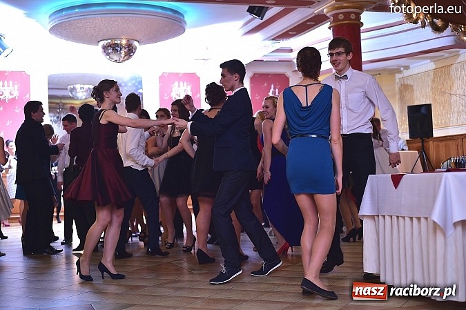 Zdjęcie w galerii na portalu naszraciborz.pl: Bal sportowców - fotorelacja i zdjęcia grupowe wiadomości z regionu