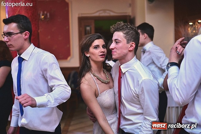 Zdjęcie w galerii na portalu naszraciborz.pl: Bal sportowców - fotorelacja i zdjęcia grupowe wiadomości z regionu