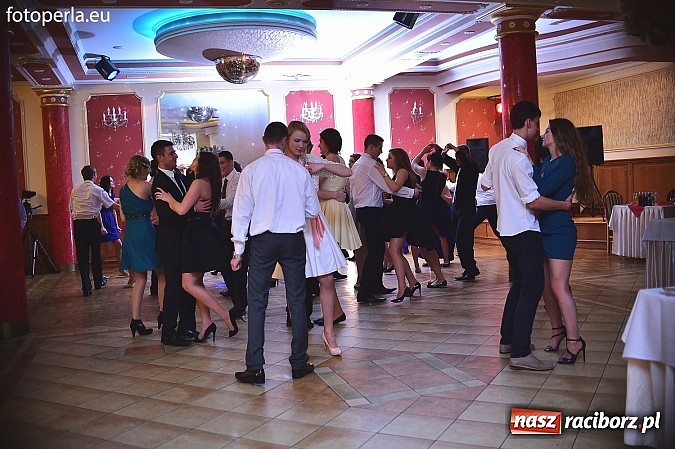 Zdjęcie w galerii na portalu naszraciborz.pl: Bal sportowców - fotorelacja i zdjęcia grupowe wiadomości z regionu