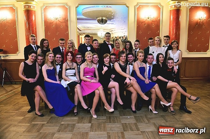 Zdjęcie w galerii na portalu naszraciborz.pl: Bal sportowców - fotorelacja i zdjęcia grupowe wiadomości z regionu