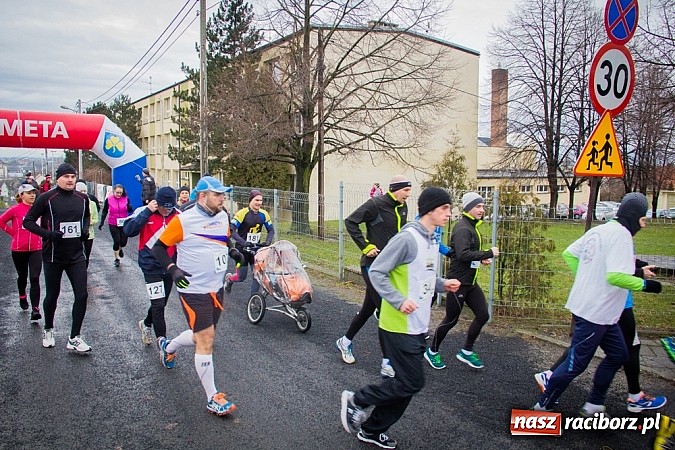 Zdjęcie w galerii na portalu naszraciborz.pl: Rekordowy bieg Eko-Cross po Ziemi Pietrowickiej wiadomości z regionu