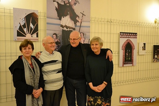 Zdjęcie w galerii na portalu naszraciborz.pl: Kapliczki wiejskie. Opowieść o cystersach i o Śląsku - wernisaż wystawy na zamku wiadomości z regionu