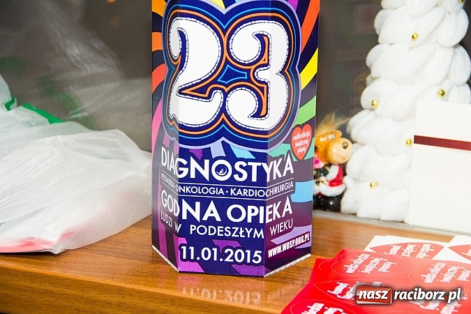 Zdjęcie w galerii na portalu naszraciborz.pl: Ponad setka wolontariuszy na ulicach Raciborza wiadomości z regionu