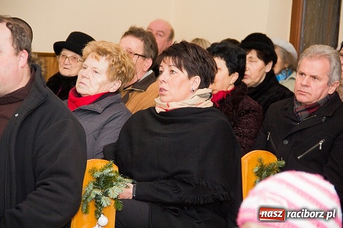 Zdjęcie w galerii na portalu naszraciborz.pl: Motocyklowe Kolędowanie przy Żłóbku wiadomości z regionu