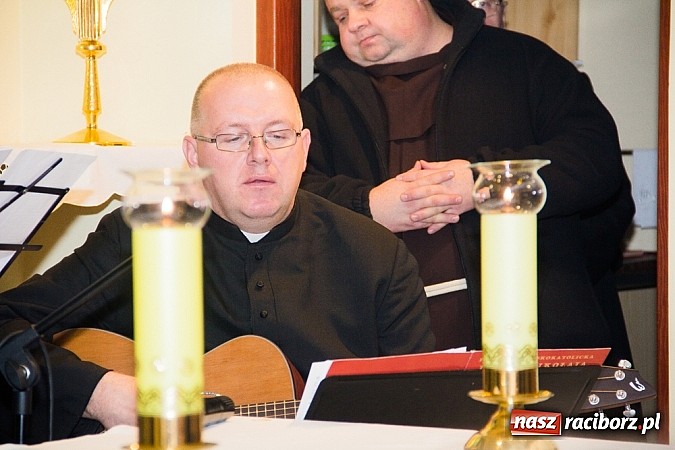 Zdjęcie w galerii na portalu naszraciborz.pl: Motocyklowe Kolędowanie przy Żłóbku wiadomości z regionu