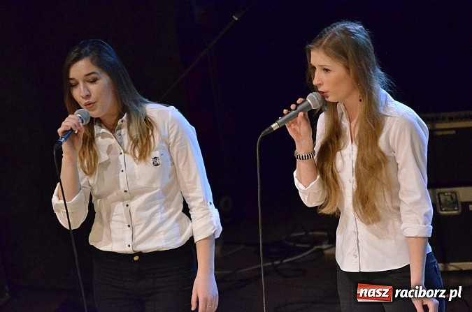 Zdjęcie w galerii na portalu naszraciborz.pl: Prawie 3 tys. zł z licytacji WOŚP w RCK  wiadomości z regionu