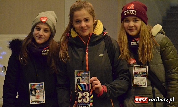 Zdjęcie w galerii na portalu naszraciborz.pl: Prawie 3 tys. zł z licytacji WOŚP w RCK  wiadomości z regionu