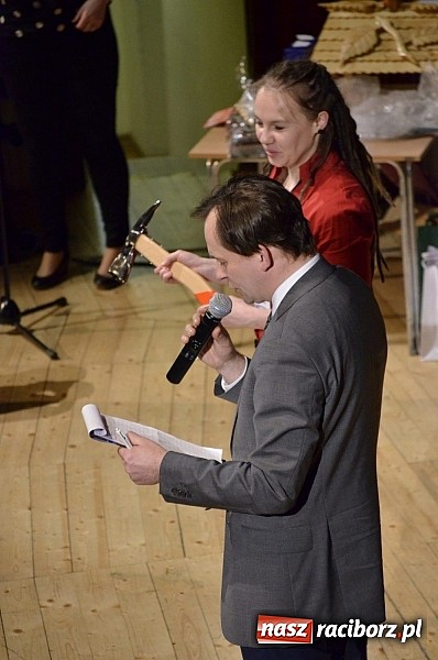 Zdjęcie w galerii na portalu naszraciborz.pl: Prawie 3 tys. zł z licytacji WOŚP w RCK  wiadomości z regionu