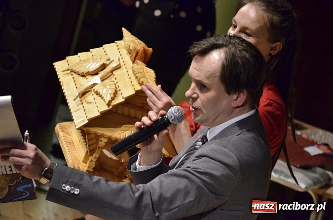 Zdjęcie w galerii na portalu naszraciborz.pl: Prawie 3 tys. zł z licytacji WOŚP w RCK  wiadomości z regionu