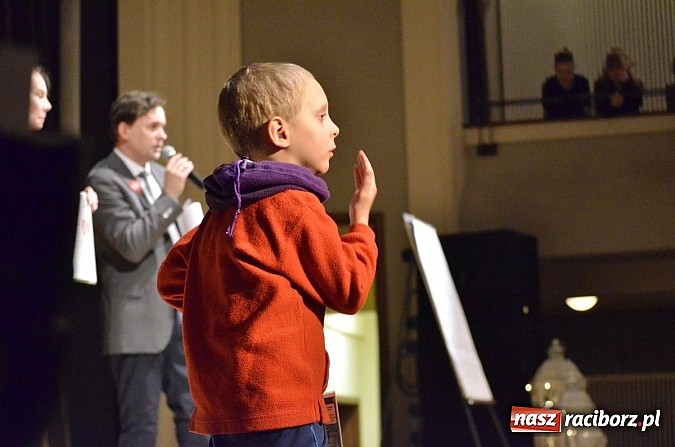 Zdjęcie w galerii na portalu naszraciborz.pl: Prawie 3 tys. zł z licytacji WOŚP w RCK  wiadomości z regionu