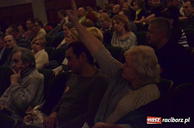 Zdjęcie w galerii na portalu naszraciborz.pl: Prawie 3 tys. zł z licytacji WOŚP w RCK  wiadomości z regionu