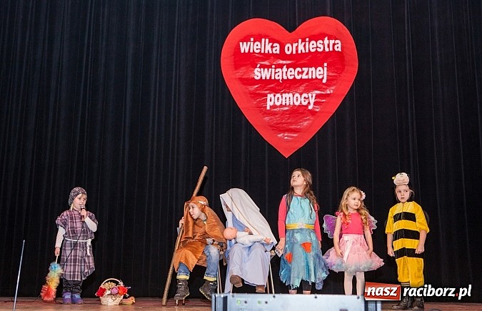 Zdjęcie w galerii na portalu naszraciborz.pl: W Kuźni Raciborskiej Wielka Orkiestra Świątecznej Pomocy zebrała ponad 19 tys. zł wiadomości z regionu