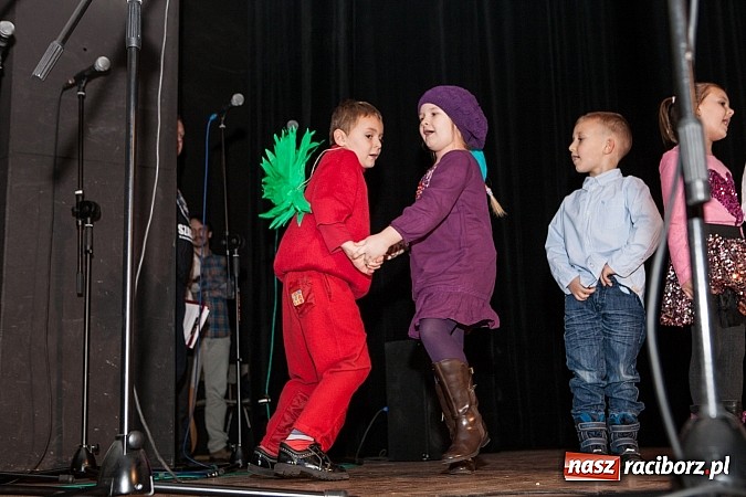 Zdjęcie w galerii na portalu naszraciborz.pl: W Kuźni Raciborskiej Wielka Orkiestra Świątecznej Pomocy zebrała ponad 19 tys. zł wiadomości z regionu