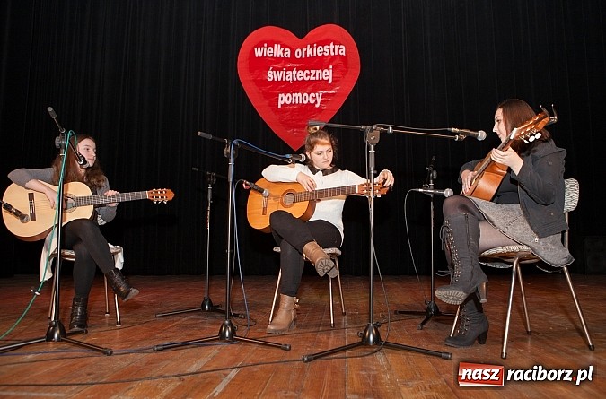 Zdjęcie w galerii na portalu naszraciborz.pl: W Kuźni Raciborskiej Wielka Orkiestra Świątecznej Pomocy zebrała ponad 19 tys. zł wiadomości z regionu