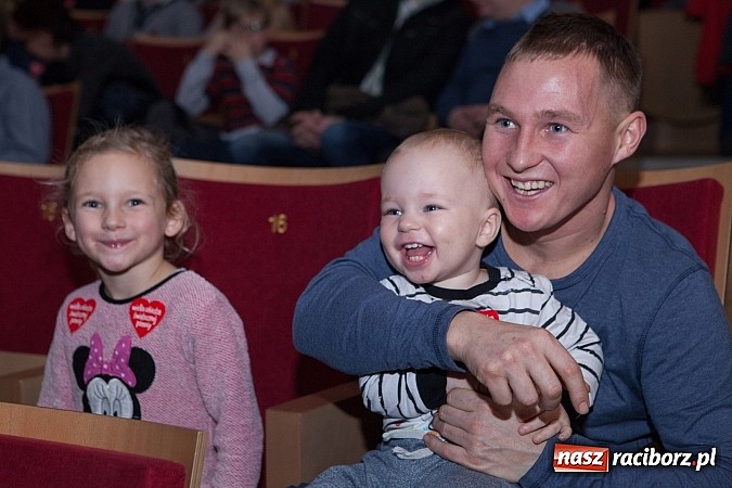 Zdjęcie w galerii na portalu naszraciborz.pl: W Kuźni Raciborskiej Wielka Orkiestra Świątecznej Pomocy zebrała ponad 19 tys. zł wiadomości z regionu