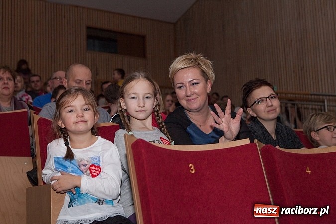 Zdjęcie w galerii na portalu naszraciborz.pl: W Kuźni Raciborskiej Wielka Orkiestra Świątecznej Pomocy zebrała ponad 19 tys. zł wiadomości z regionu