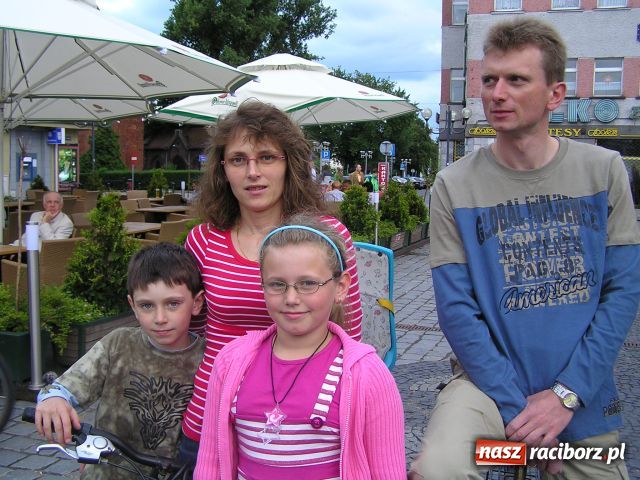 Zdjęcie w galerii na portalu naszraciborz.pl: Niedzielne popołudnie z MIRAŻEM wiadomości z regionu