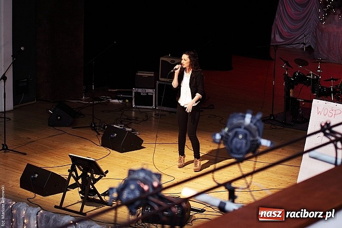 Zdjęcie w galerii na portalu naszraciborz.pl: Perspektywa, Pompa Band i Skaza, czyli 23. finał WOŚP na scenie RCK wiadomości z regionu