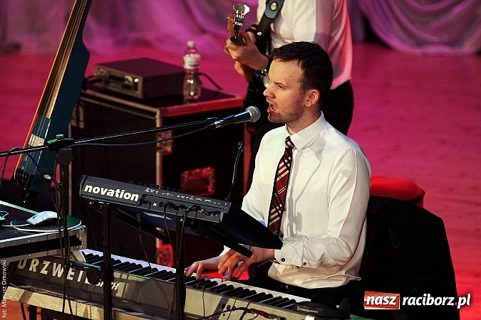 Zdjęcie w galerii na portalu naszraciborz.pl: Perspektywa, Pompa Band i Skaza, czyli 23. finał WOŚP na scenie RCK wiadomości z regionu