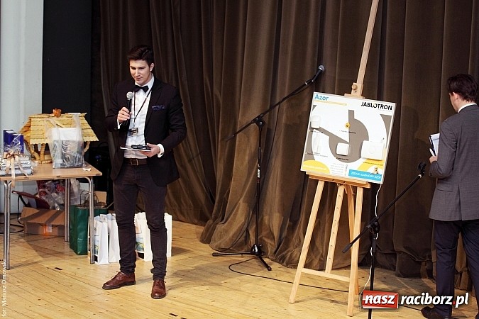 Zdjęcie w galerii na portalu naszraciborz.pl: Perspektywa, Pompa Band i Skaza, czyli 23. finał WOŚP na scenie RCK wiadomości z regionu