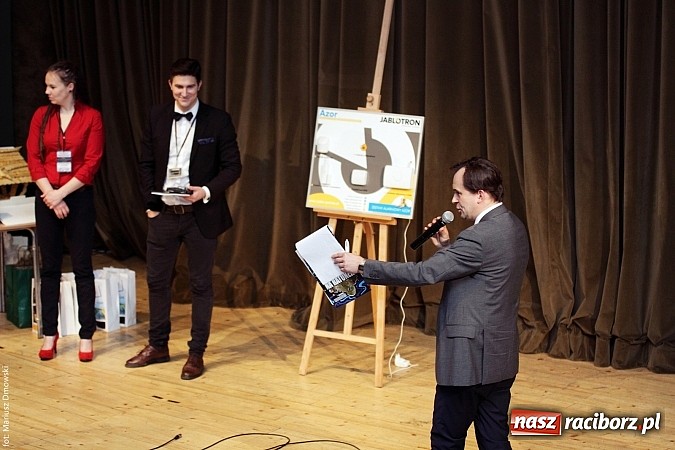 Zdjęcie w galerii na portalu naszraciborz.pl: Perspektywa, Pompa Band i Skaza, czyli 23. finał WOŚP na scenie RCK wiadomości z regionu