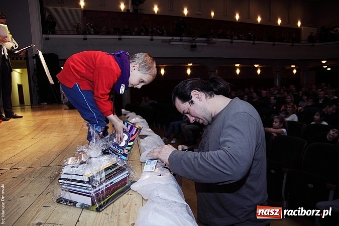 Zdjęcie w galerii na portalu naszraciborz.pl: Perspektywa, Pompa Band i Skaza, czyli 23. finał WOŚP na scenie RCK wiadomości z regionu