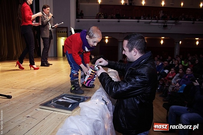 Zdjęcie w galerii na portalu naszraciborz.pl: Perspektywa, Pompa Band i Skaza, czyli 23. finał WOŚP na scenie RCK wiadomości z regionu