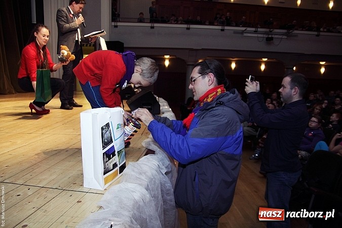 Zdjęcie w galerii na portalu naszraciborz.pl: Perspektywa, Pompa Band i Skaza, czyli 23. finał WOŚP na scenie RCK wiadomości z regionu
