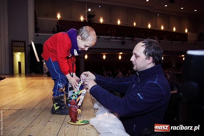Zdjęcie w galerii na portalu naszraciborz.pl: Perspektywa, Pompa Band i Skaza, czyli 23. finał WOŚP na scenie RCK wiadomości z regionu