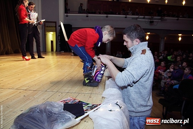 Zdjęcie w galerii na portalu naszraciborz.pl: Perspektywa, Pompa Band i Skaza, czyli 23. finał WOŚP na scenie RCK wiadomości z regionu