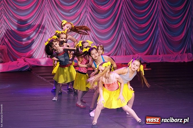 Zdjęcie w galerii na portalu naszraciborz.pl: Perspektywa, Pompa Band i Skaza, czyli 23. finał WOŚP na scenie RCK wiadomości z regionu