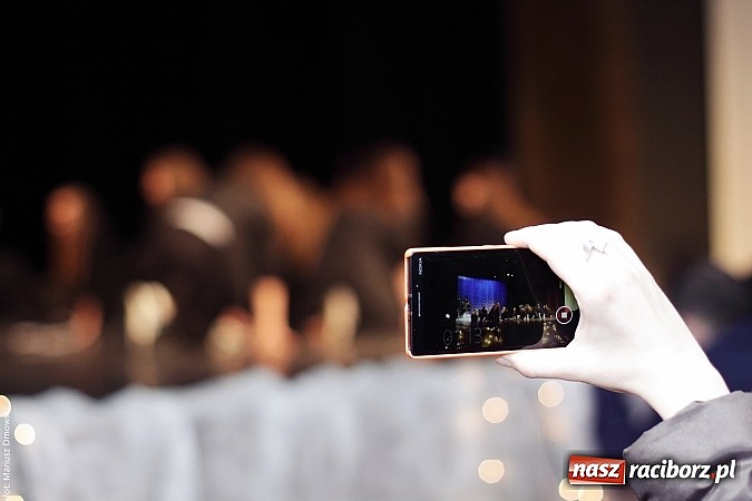 Zdjęcie w galerii na portalu naszraciborz.pl: Perspektywa, Pompa Band i Skaza, czyli 23. finał WOŚP na scenie RCK wiadomości z regionu