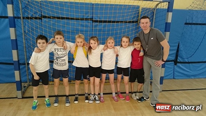 Zdjęcie w galerii na portalu naszraciborz.pl: Gminne gry i zabawy w Pietrowicach Wielkich  wiadomości z regionu