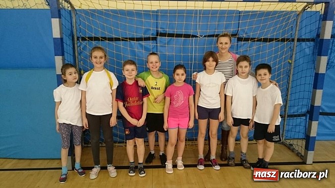 Zdjęcie w galerii na portalu naszraciborz.pl: Gminne gry i zabawy w Pietrowicach Wielkich  wiadomości z regionu