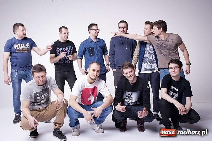 Zdjęcie w galerii na portalu naszraciborz.pl: Zespół PomaU z X-Factor zagra w Raciborzu. Mamy do rozdania dwie wejściówki! wiadomości z regionu