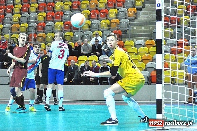 Zdjęcie w galerii na portalu naszraciborz.pl: Sędziowie z podokręgu Racibórz walczyli na mistrzostwach Śląska wiadomości z regionu