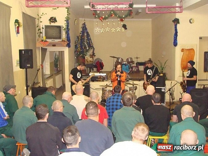 Zdjęcie w galerii na portalu naszraciborz.pl: Raciborski Zakład Karny nie zamyka się na pomaganie!  wiadomości z regionu