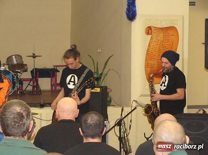 Zdjęcie w galerii na portalu naszraciborz.pl: Raciborski Zakład Karny nie zamyka się na pomaganie!  wiadomości z regionu