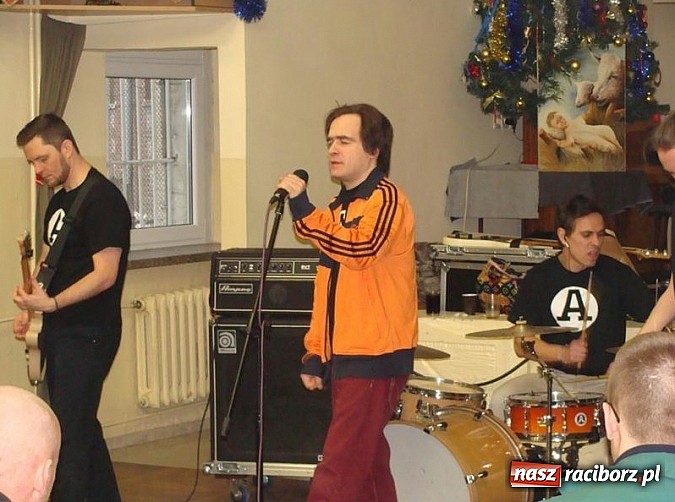 Zdjęcie w galerii na portalu naszraciborz.pl: Raciborski Zakład Karny nie zamyka się na pomaganie!  wiadomości z regionu