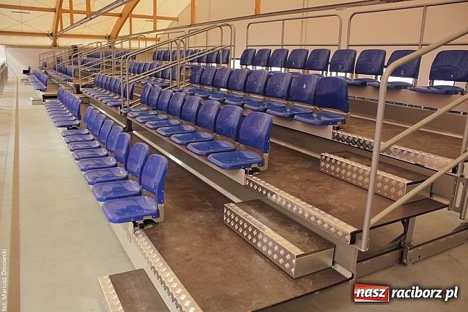 Zdjęcie w galerii na portalu naszraciborz.pl: Hala ZSOMS będzie zmodernizowana. Obecnie to bubel wiadomości z regionu