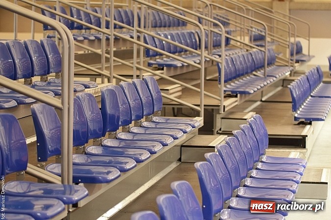 Zdjęcie w galerii na portalu naszraciborz.pl: Hala ZSOMS będzie zmodernizowana. Obecnie to bubel wiadomości z regionu