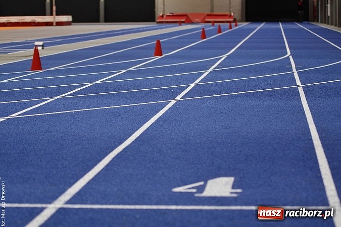 Zdjęcie w galerii na portalu naszraciborz.pl: Hala ZSOMS będzie zmodernizowana. Obecnie to bubel wiadomości z regionu