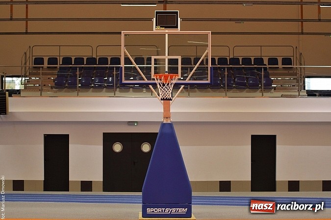 Zdjęcie w galerii na portalu naszraciborz.pl: Hala ZSOMS będzie zmodernizowana. Obecnie to bubel wiadomości z regionu