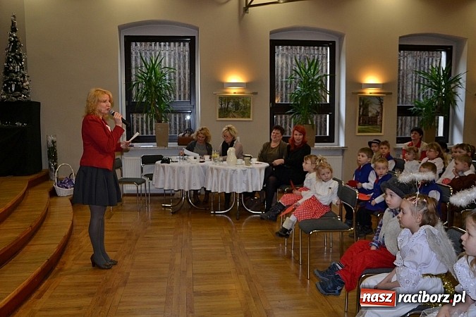 Zdjęcie w galerii na portalu naszraciborz.pl: Jasełka 2015 - ruszył przegląd w Tworkowie wiadomości z regionu