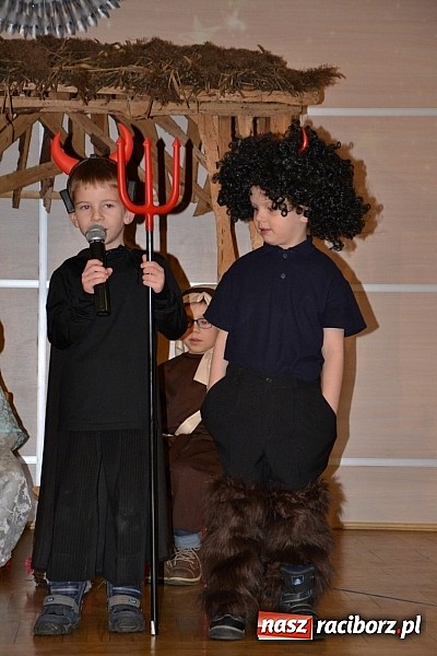 Zdjęcie w galerii na portalu naszraciborz.pl: Jasełka 2015 - ruszył przegląd w Tworkowie wiadomości z regionu