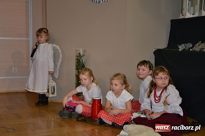 Zdjęcie w galerii na portalu naszraciborz.pl: Jasełka 2015 - ruszył przegląd w Tworkowie wiadomości z regionu