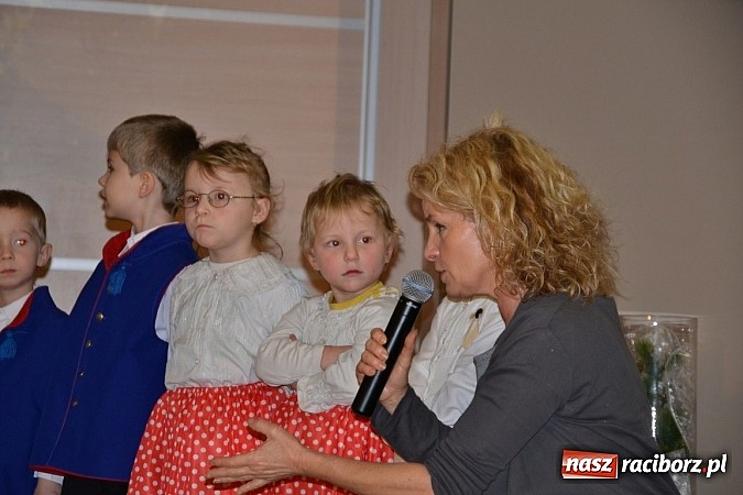 Zdjęcie w galerii na portalu naszraciborz.pl: Jasełka 2015 - ruszył przegląd w Tworkowie wiadomości z regionu